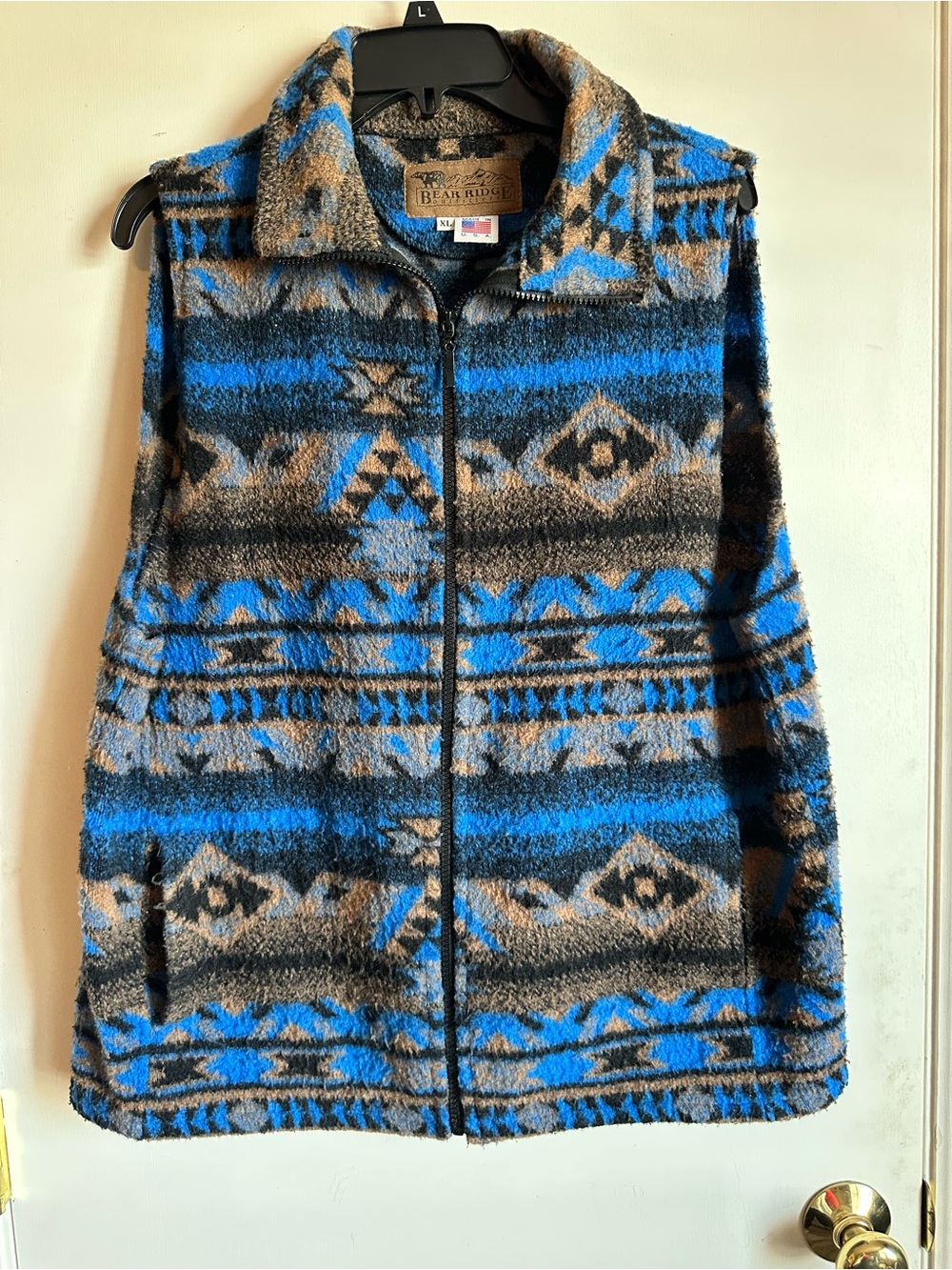 Women's Blue and Brown Patterned Fleece Vest